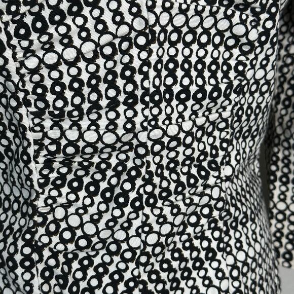 CAbi Women's Black and White cropped Unlined blazer Fitted Size 8 - Picture 5 of 12